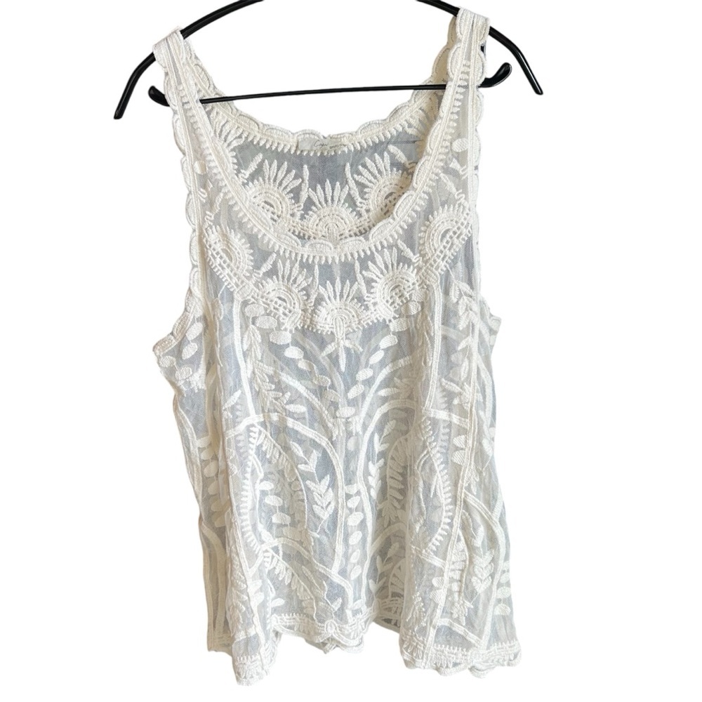 Elegant White Lace Tank Top